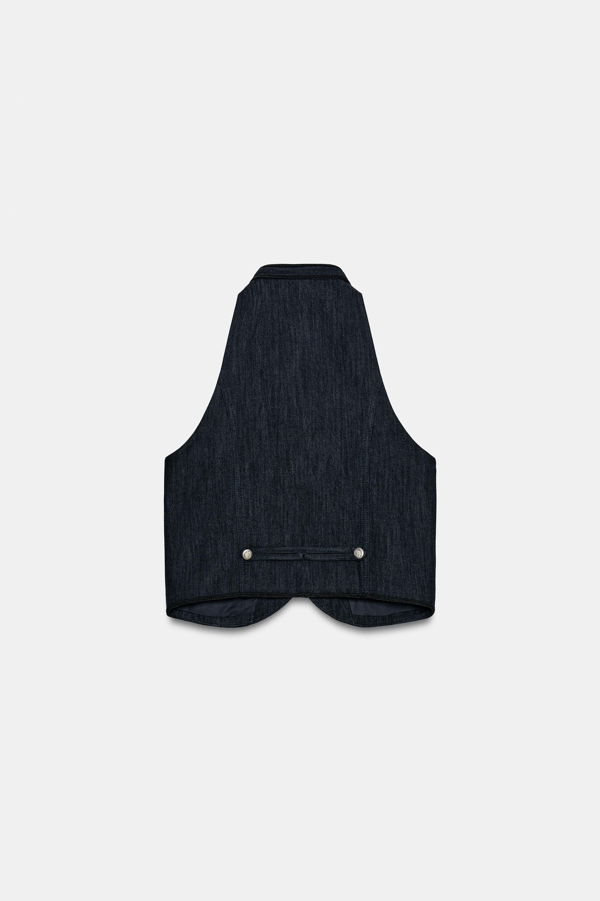 CONTRAST PIPING HALTER VEST